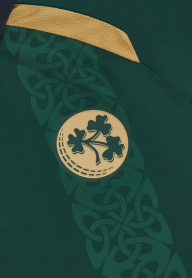 Macron High quality materials | Image 1